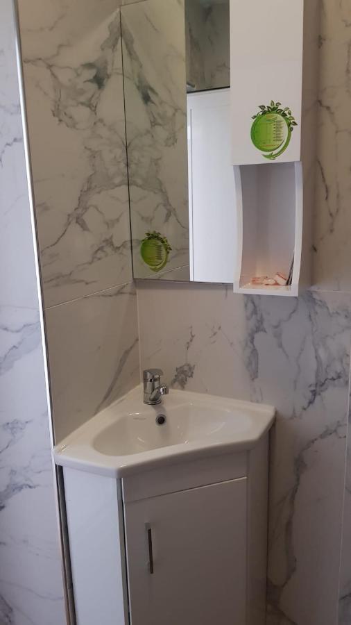 The Center Apartments Comfort Sandanski Esterno foto