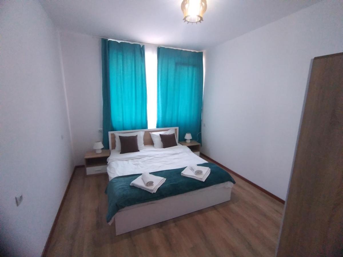 The Center Apartments Comfort Sandanski Esterno foto